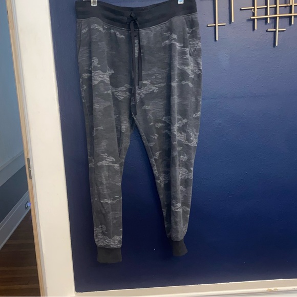 Athletic Works Pants - Athletic Large